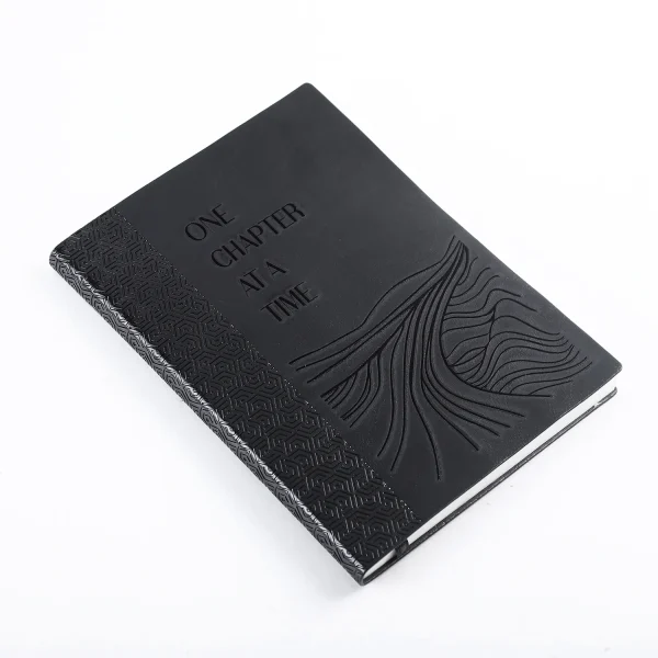 Bold Black Essentials Gift Set - Image 3